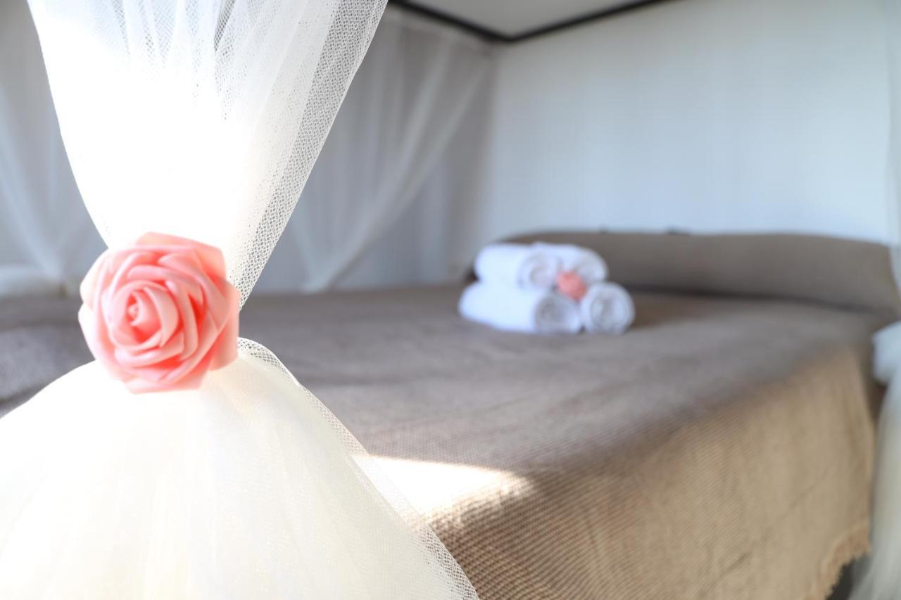La Finestra Del Delta Guest House ลัมโปยา ภายนอก รูปภาพ